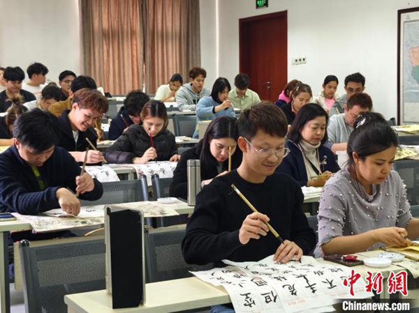 图片4_副本.jpg