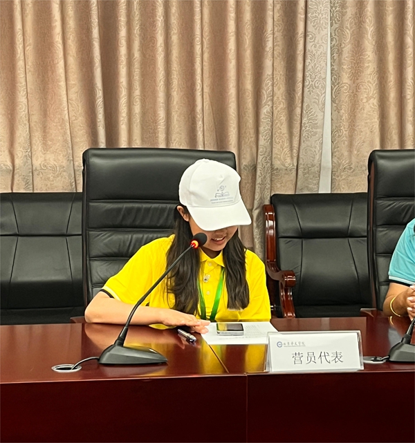 3 营员代表艺博乐发言_副本.jpg
